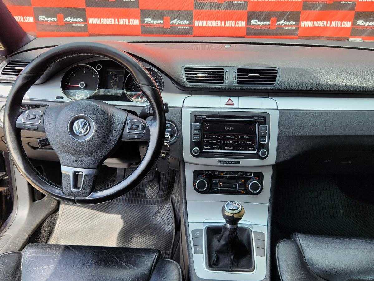 volkswagen-passat-variant-2009-diesel-1598cc