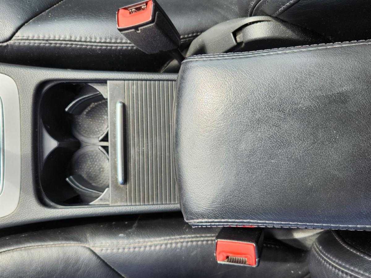 volkswagen-passat-variant-2009-diesel-1598cc