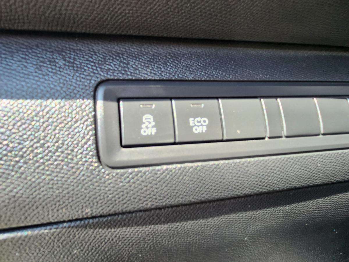 peugeot-308-2016-diesel-1560cc