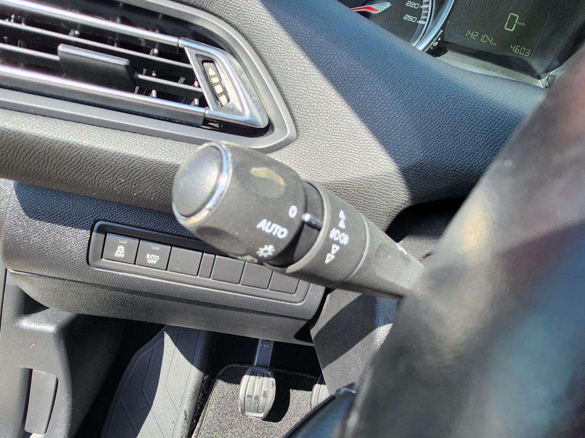 peugeot-308-2016-diesel-1560cc