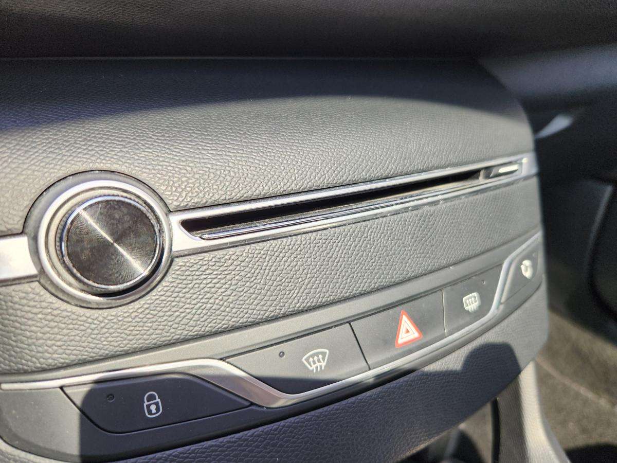 peugeot-308-2016-diesel-1560cc