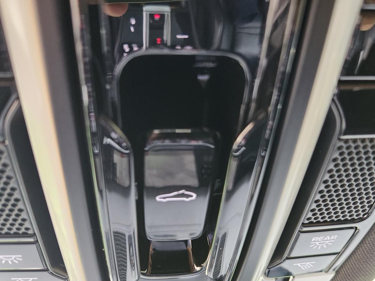 porsche-cayenne-2020-hibrido-a-gasolina-2995cc