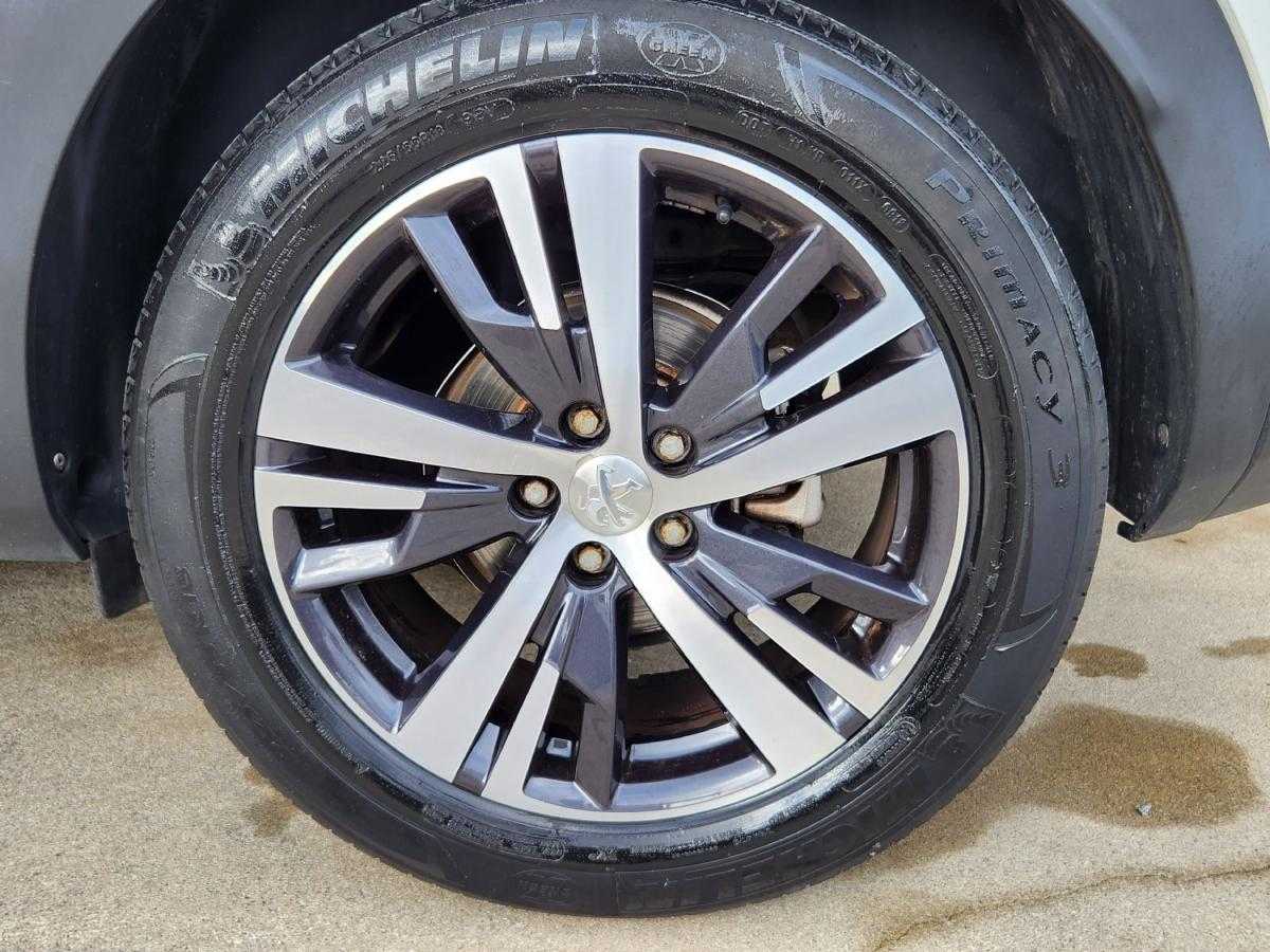 peugeot-3008-2017-diesel-1560cc