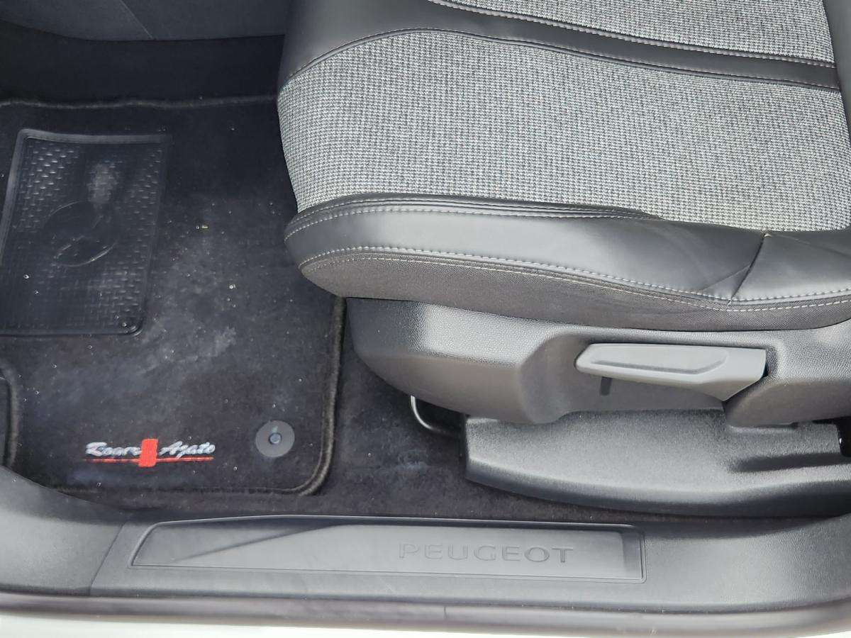 peugeot-3008-2017-diesel-1560cc