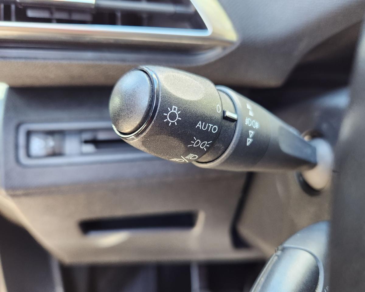 peugeot-3008-2019-diesel-1499cc