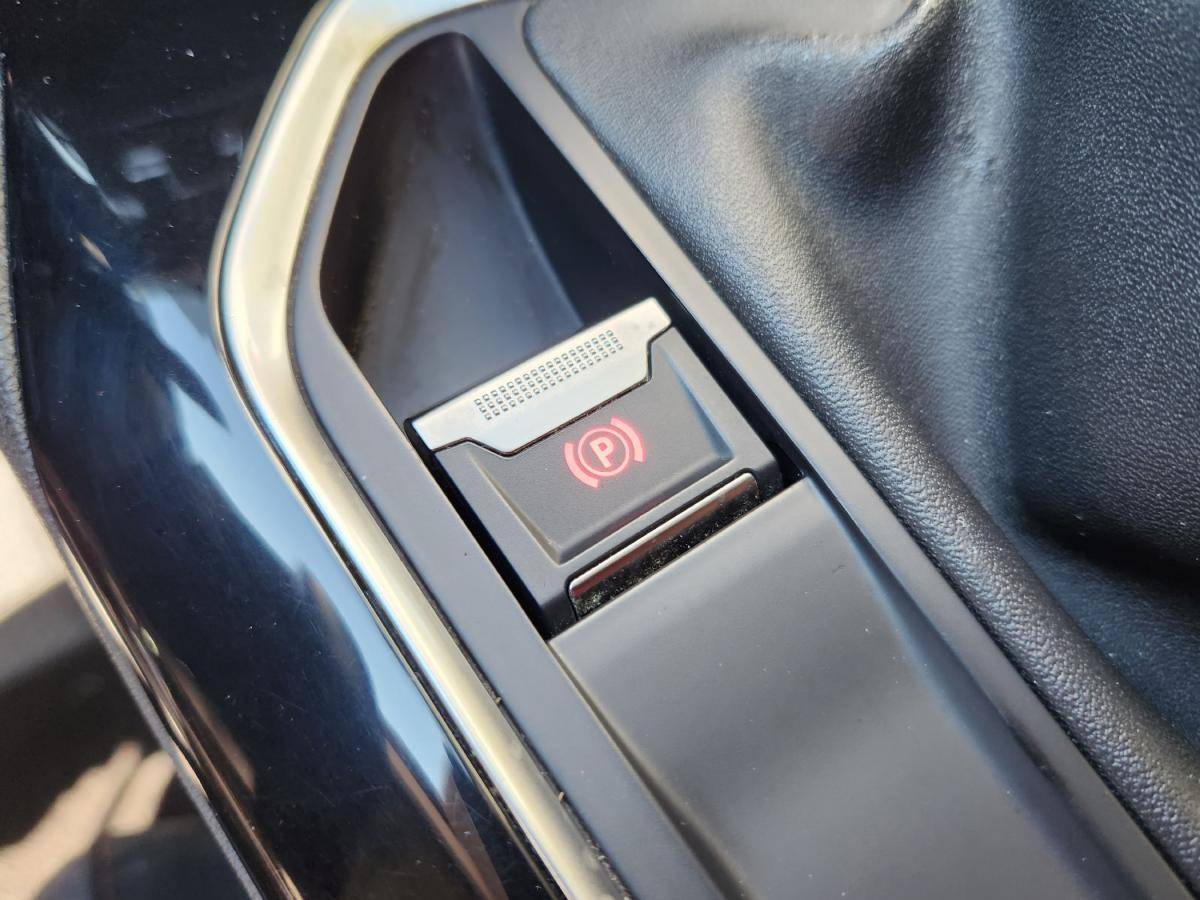 peugeot-3008-2019-diesel-1499cc