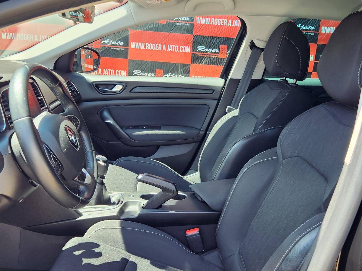 renault-megane-2019-diesel-1461cc