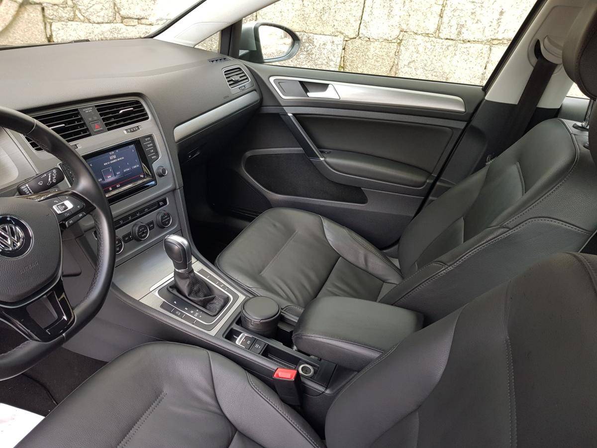 volkswagen-golf-variant-2014-diesel-1968cc