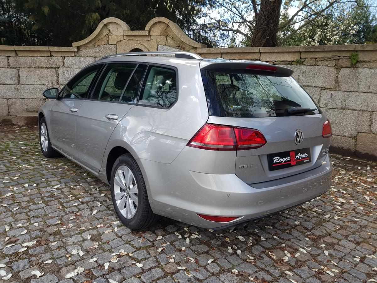 volkswagen-golf-variant-2014-diesel-1968cc