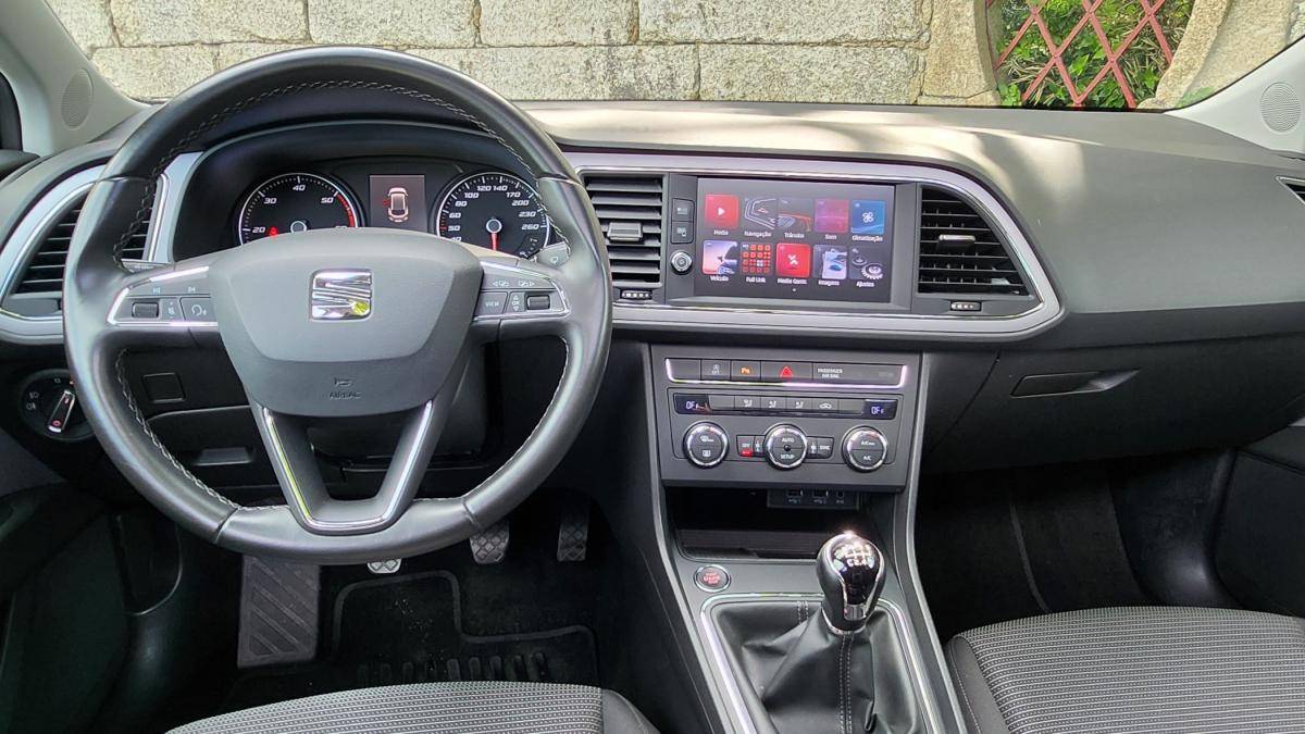 seat-leon-st-2018-diesel-1598cc