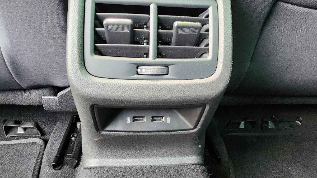 seat-leon-st-2018-diesel-1598cc