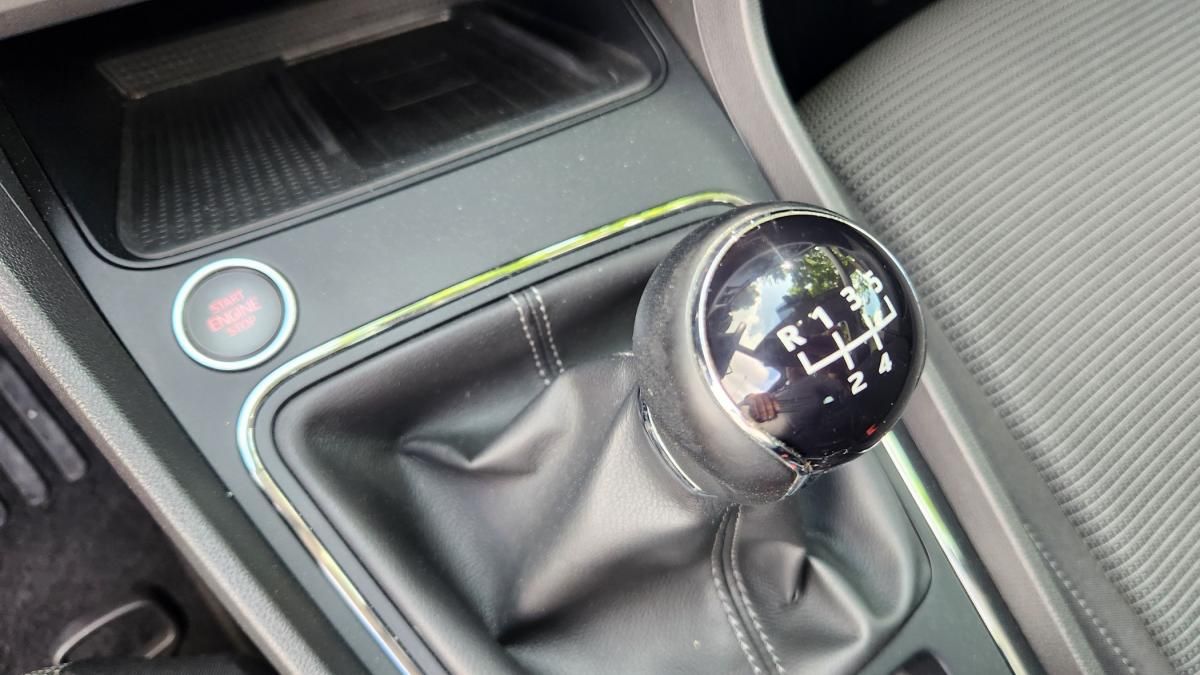 seat-leon-st-2018-diesel-1598cc