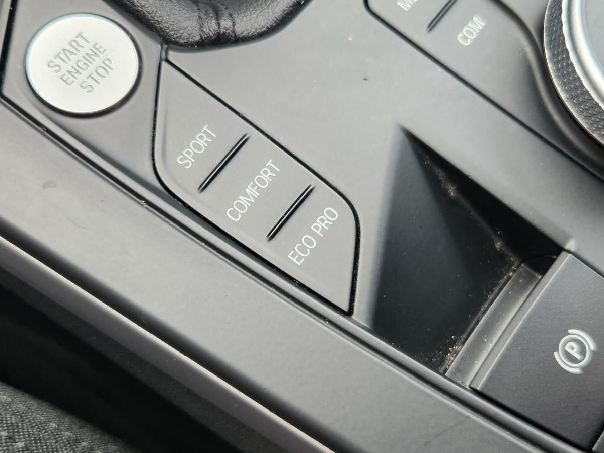 bmw-serie-1-2021-gasolina-1499cc