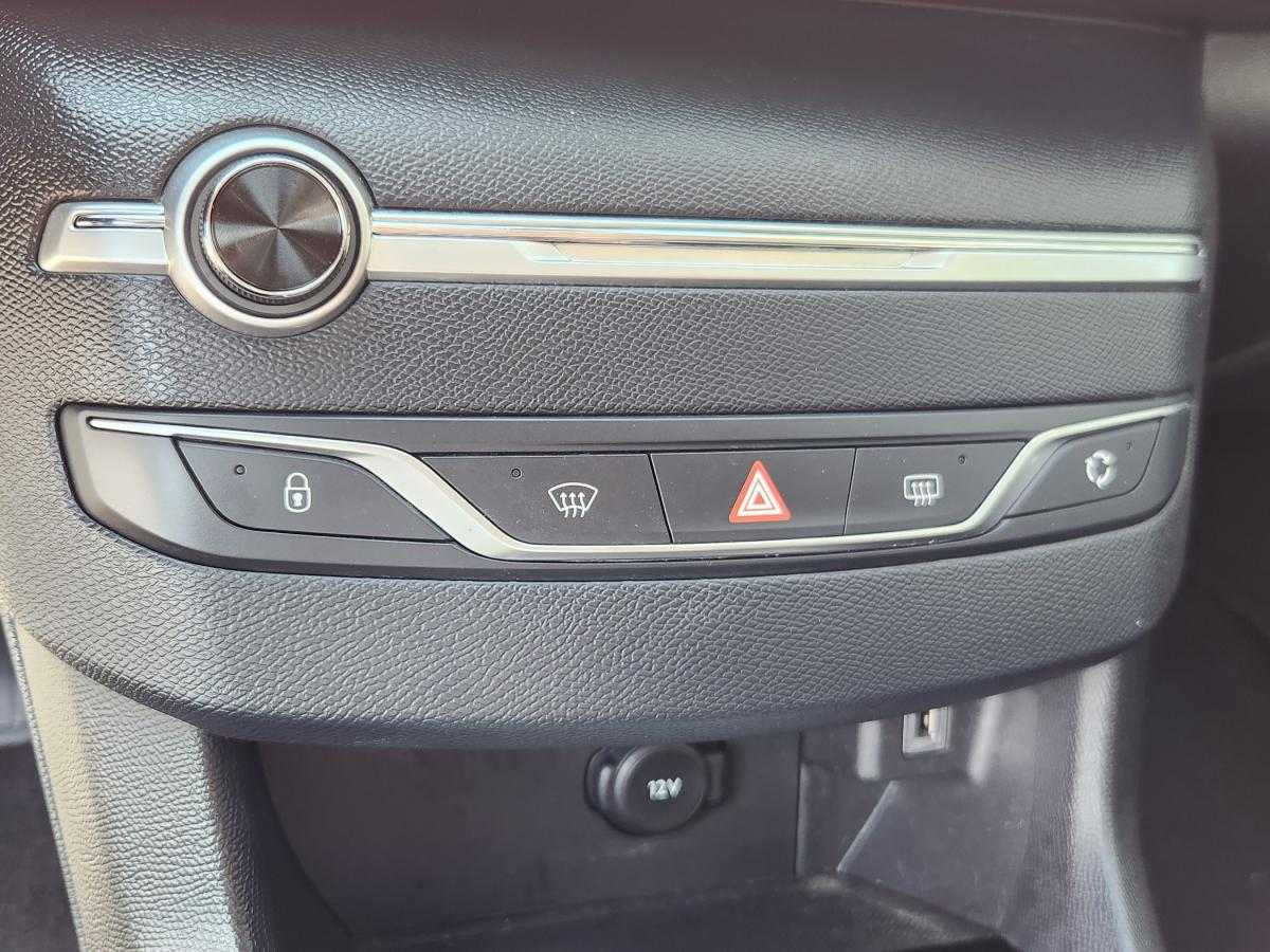 peugeot-308-2019-diesel-1499cc