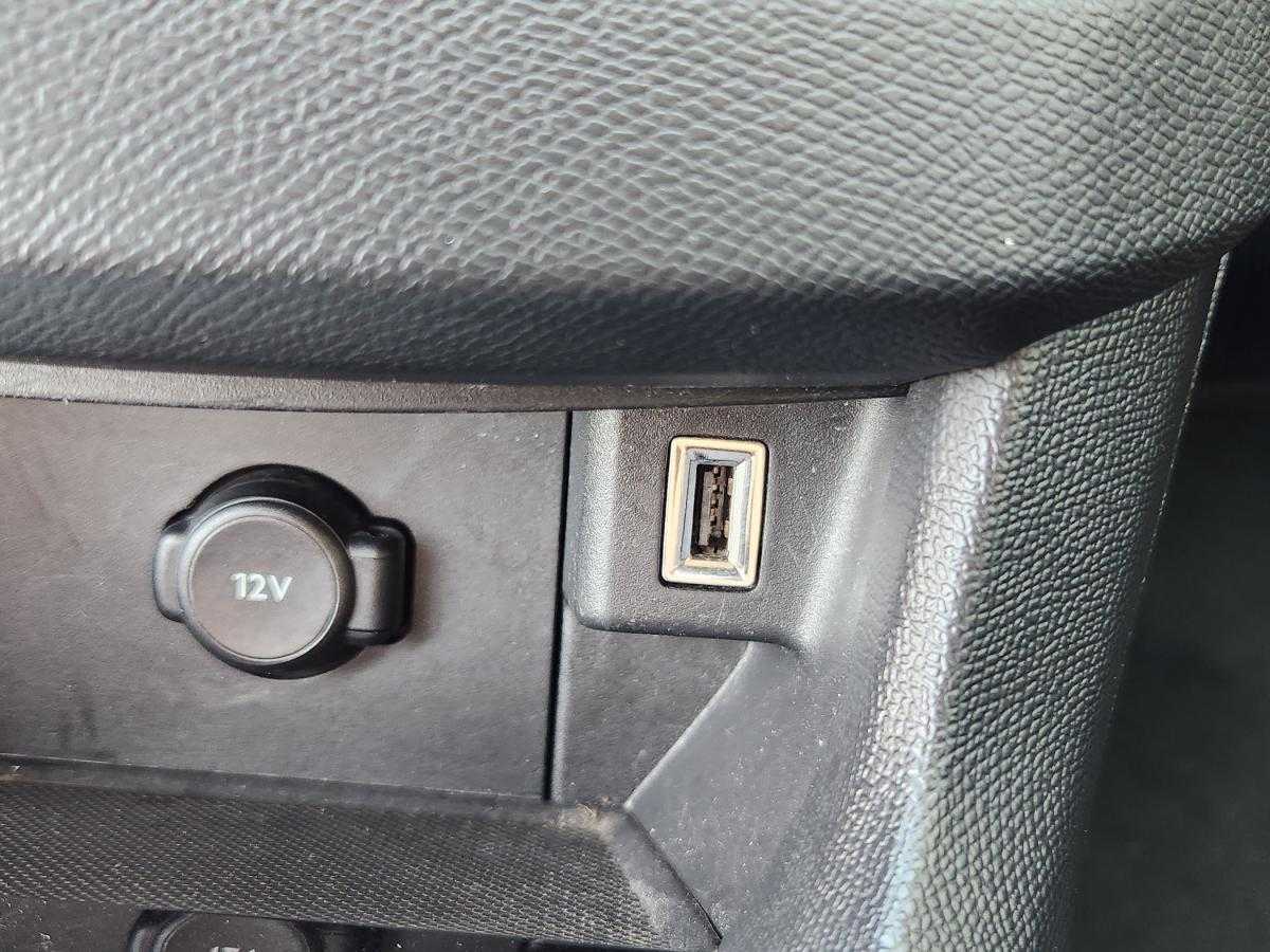 peugeot-308-2019-diesel-1499cc