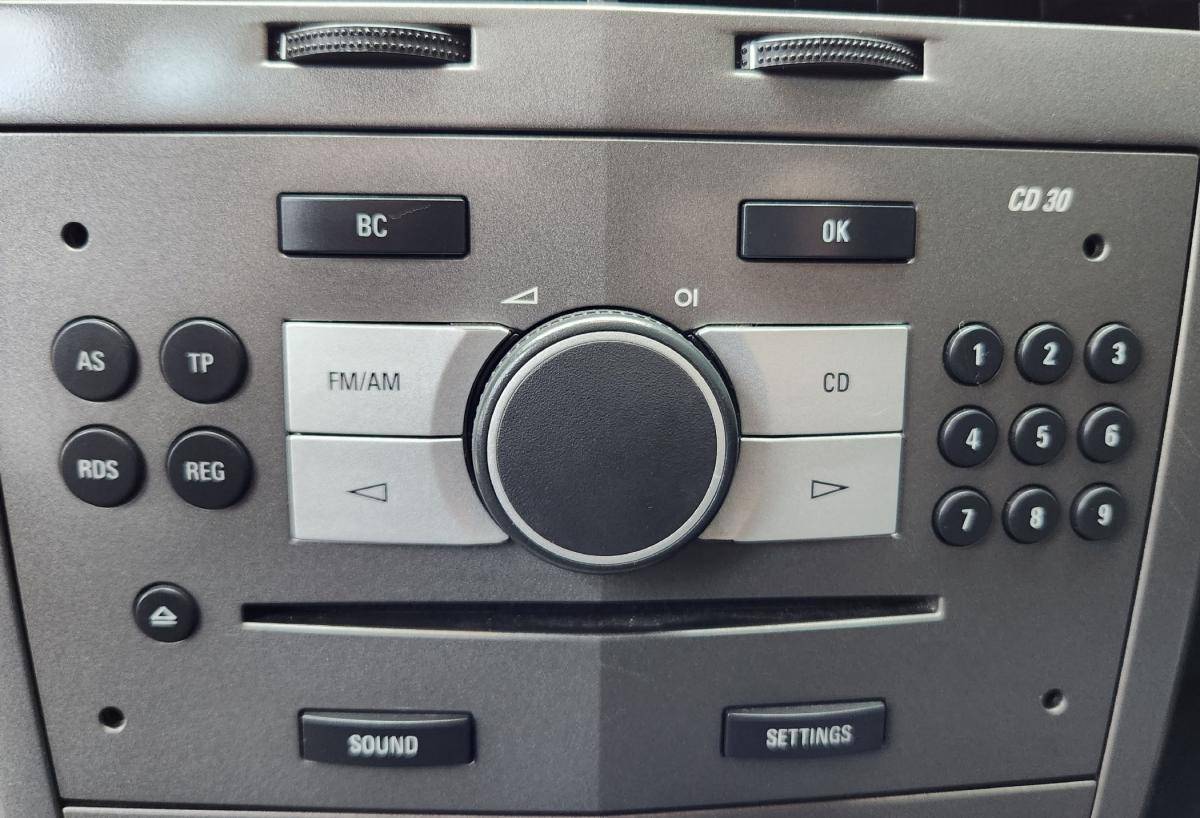 opel-astra-caravan-2007-diesel-1248cc