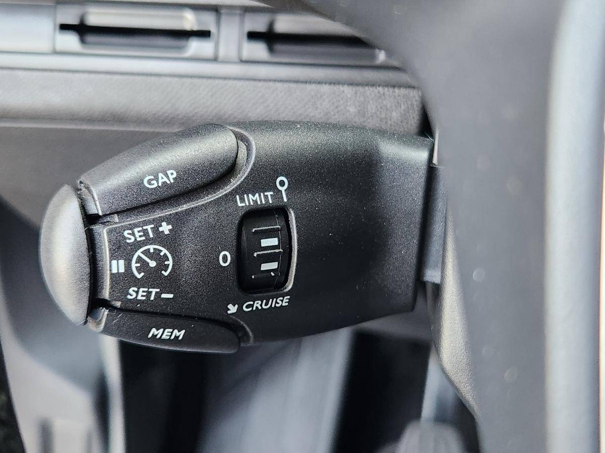 peugeot-3008-2019-diesel-1499cc
