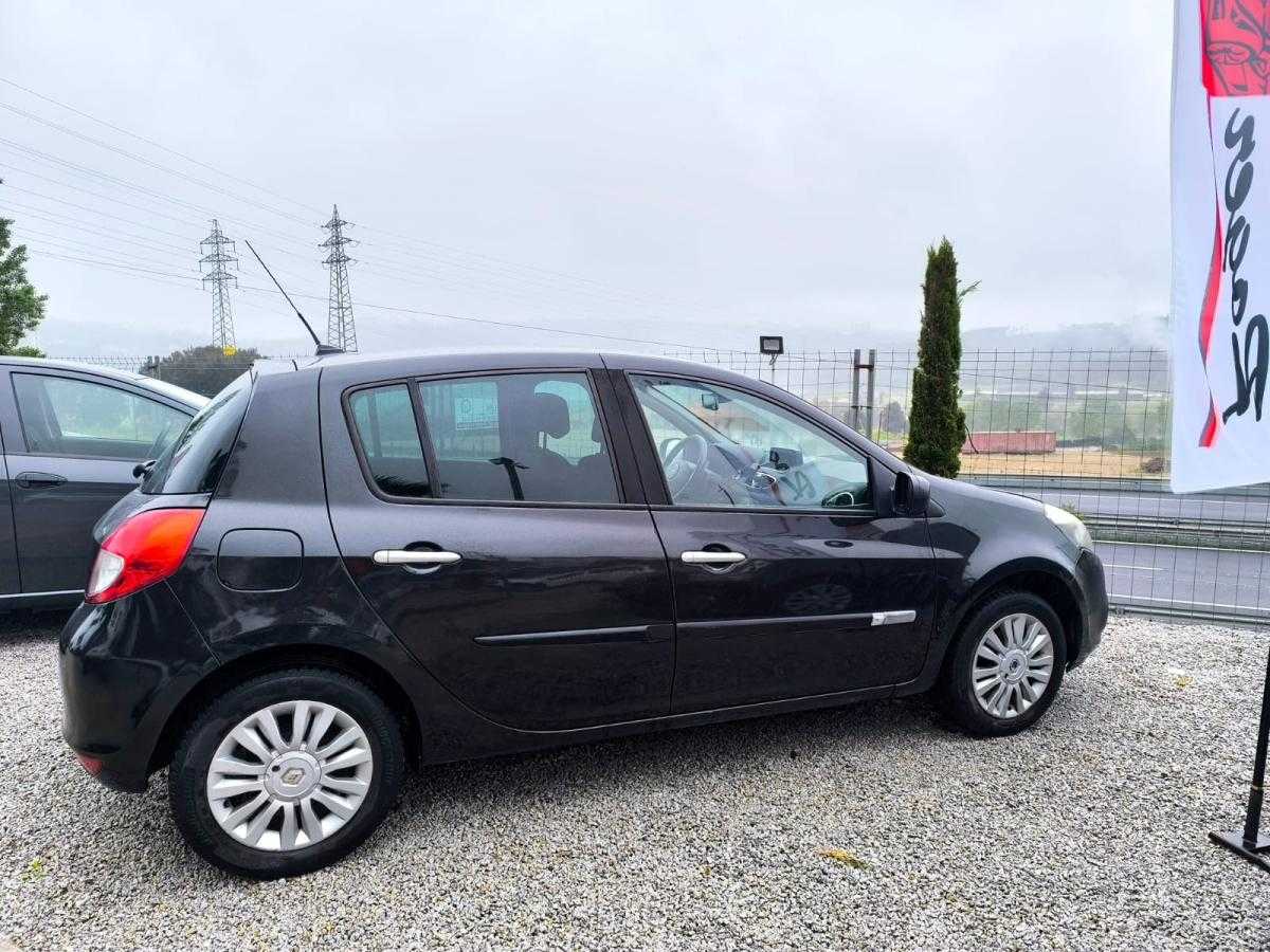 renault-clio-2010-gasolina-1149cc