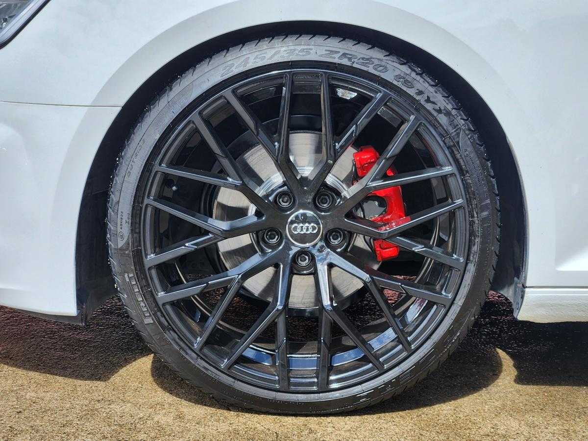 audi-a4-avant-2019-diesel-1968cc