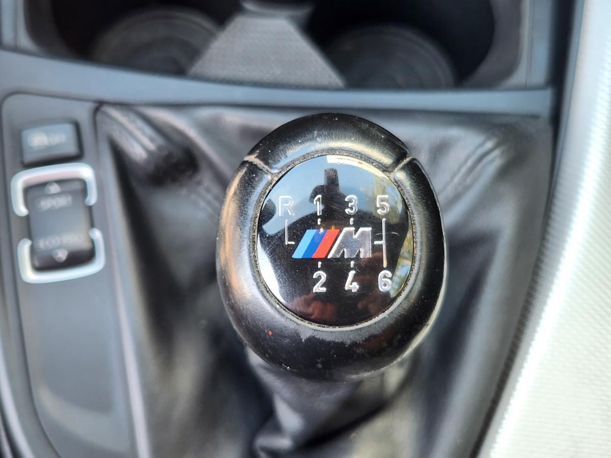 bmw-serie-1-118d-2015-diesel-1995cc
