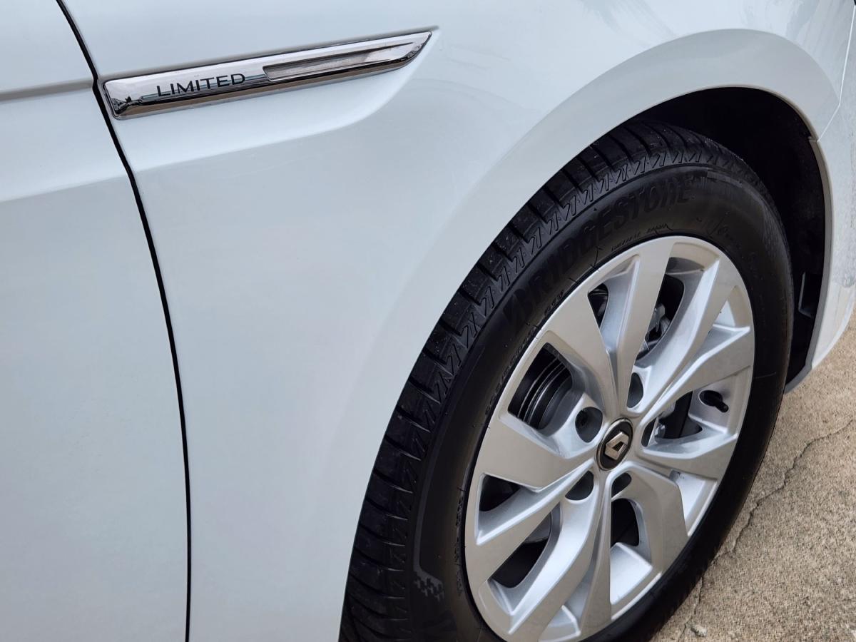renault-megane-sport-tourer-2018-diesel-1461cc
