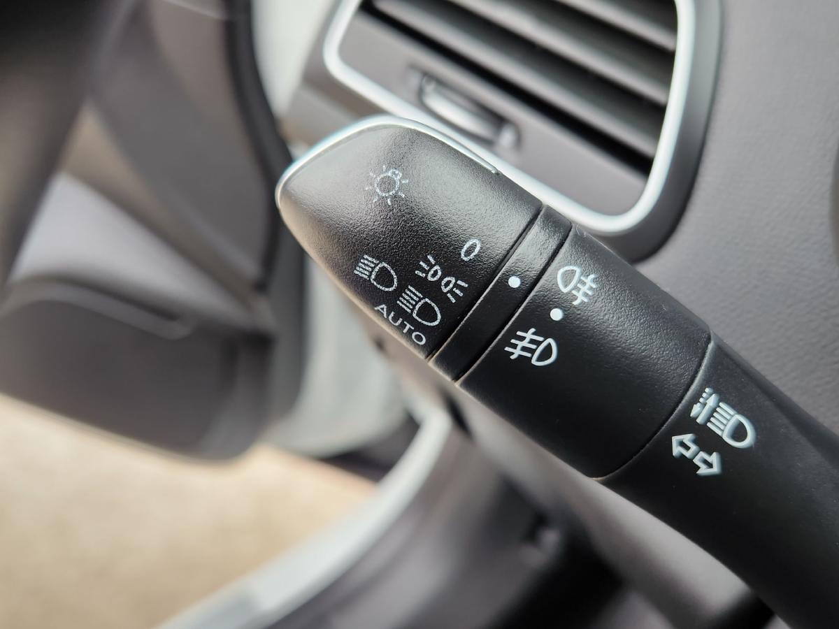 renault-megane-sport-tourer-2018-diesel-1461cc
