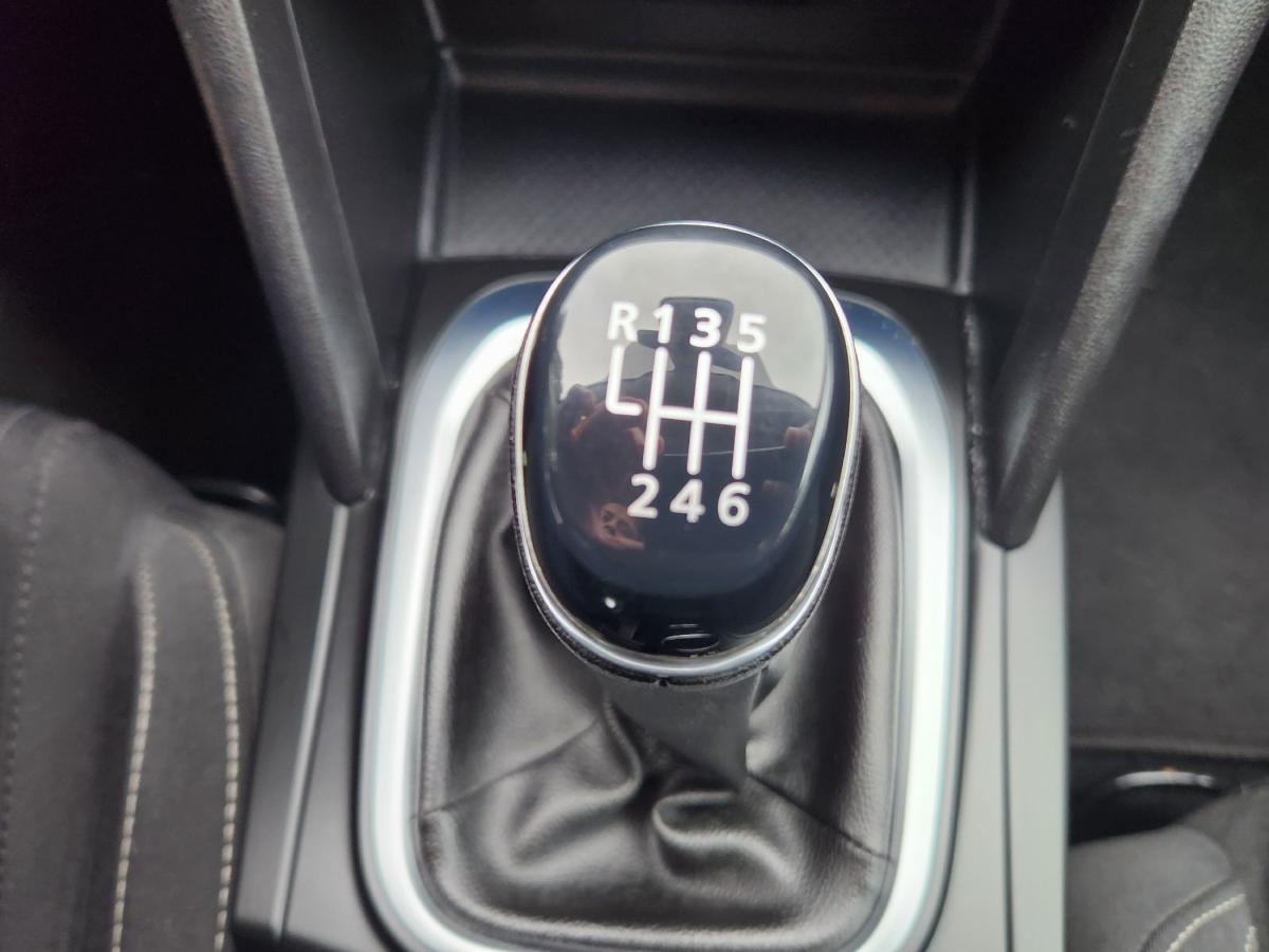 renault-megane-sport-tourer-2018-diesel-1461cc