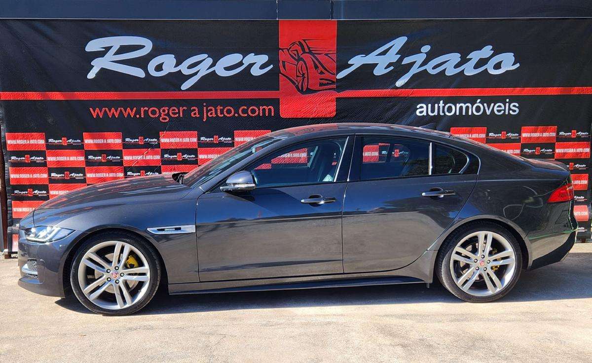 jaguar-xe-2015-diesel-1999cc