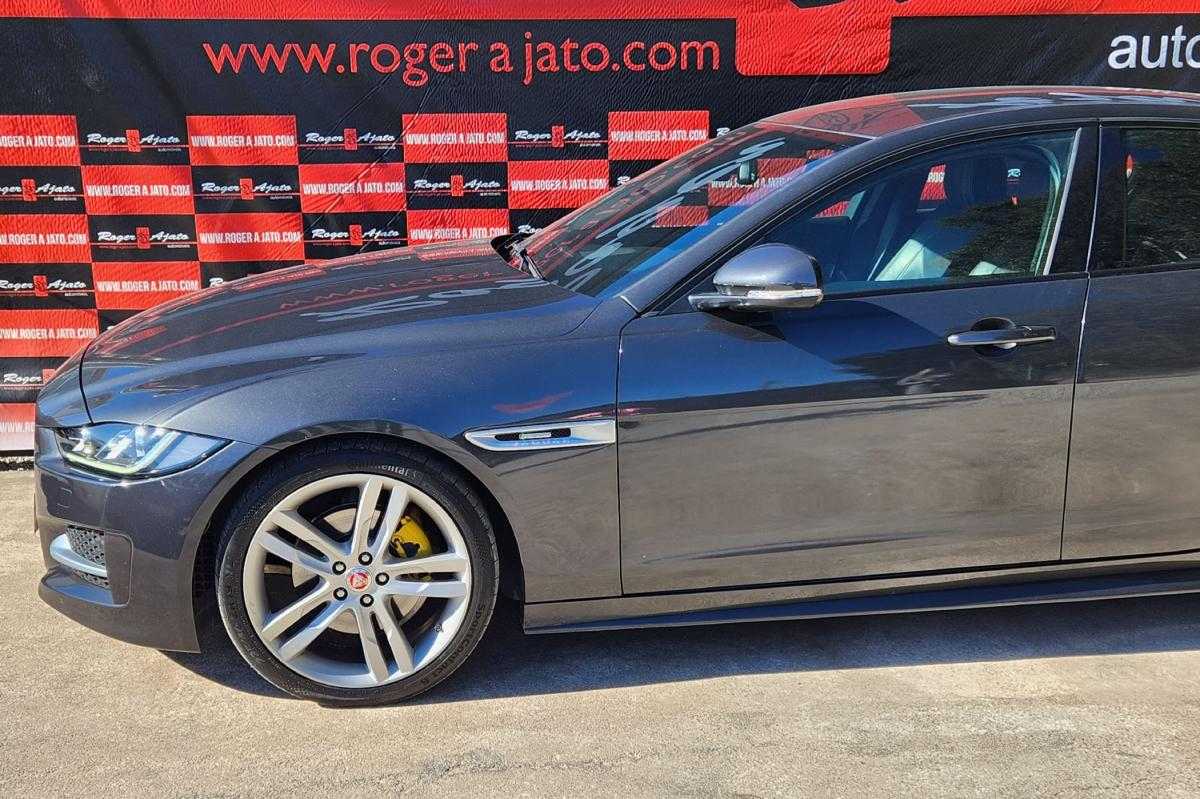 jaguar-xe-2015-diesel-1999cc