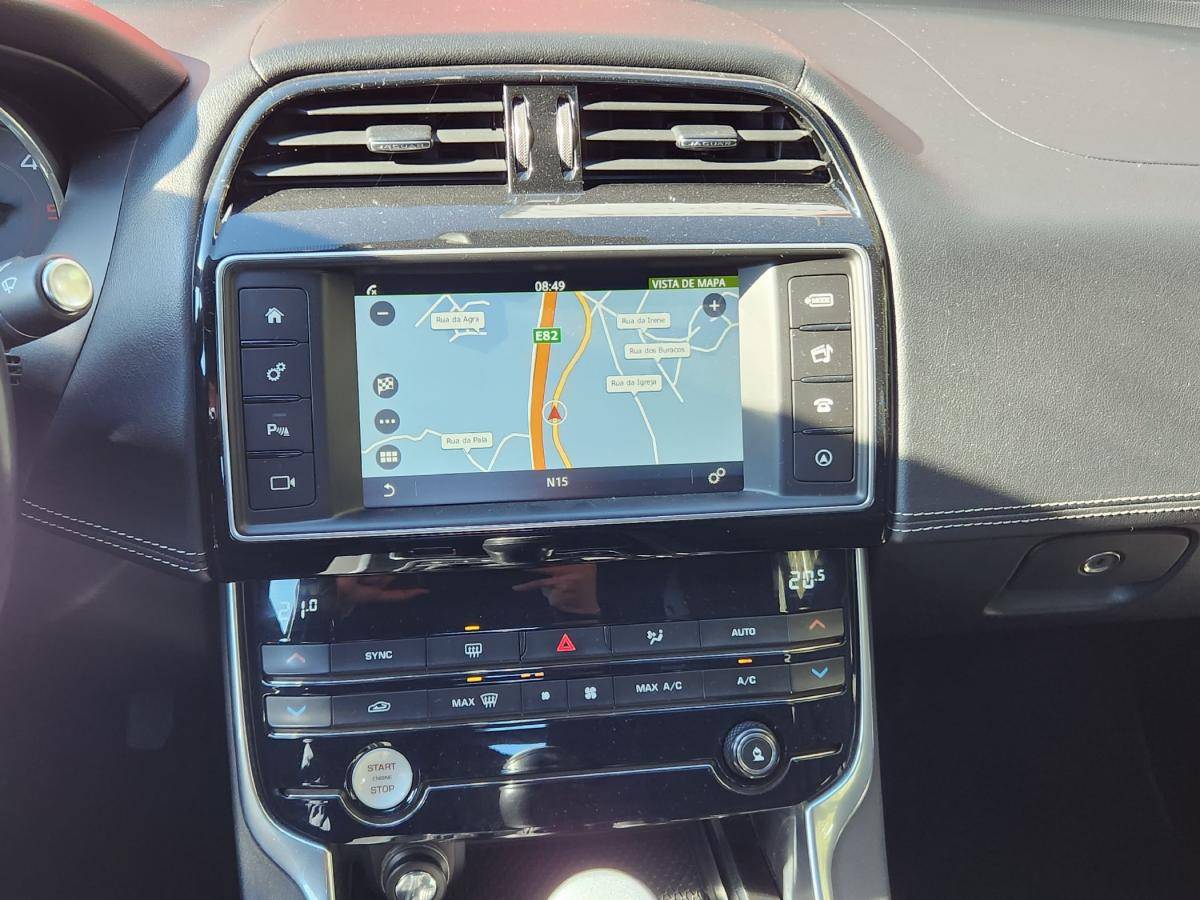 jaguar-xe-2015-diesel-1999cc