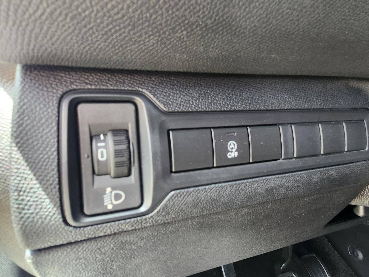 peugeot-308-2019-diesel-1499cc