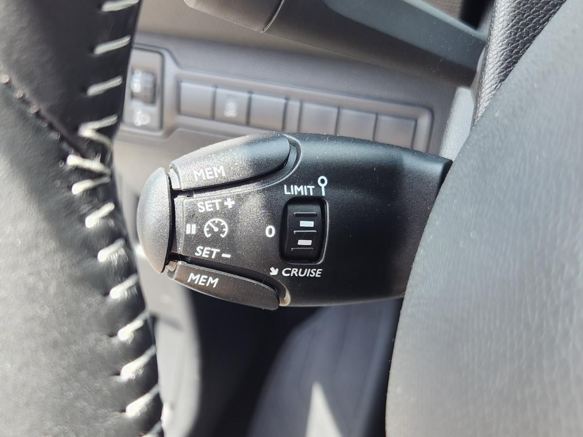 peugeot-308-2019-diesel-1499cc