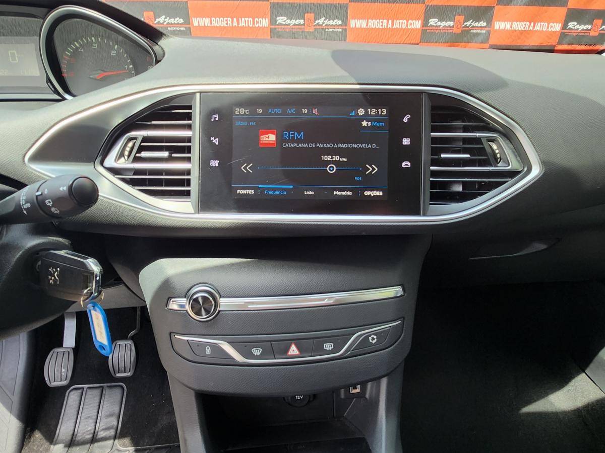 peugeot-308-2019-diesel-1499cc