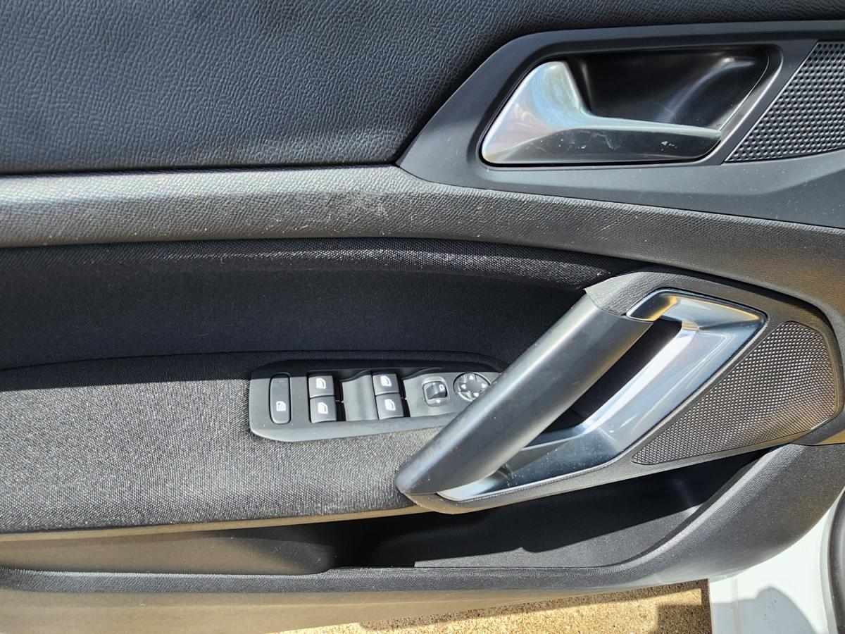 peugeot-308-2019-diesel-1499cc