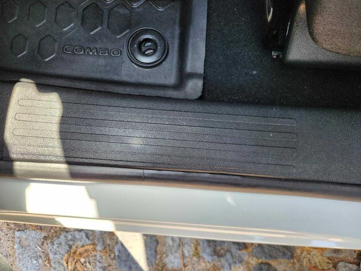 opel-combo-2021-diesel-1499cc
