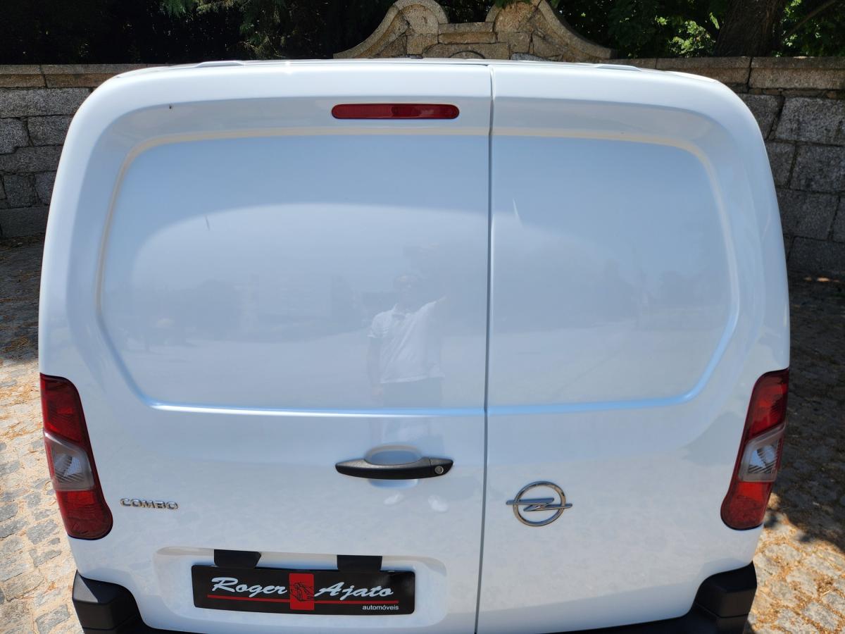 opel-combo-2021-diesel-1499cc