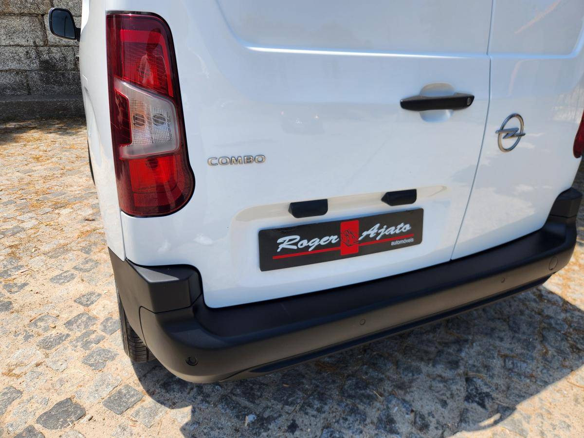 opel-combo-2021-diesel-1499cc