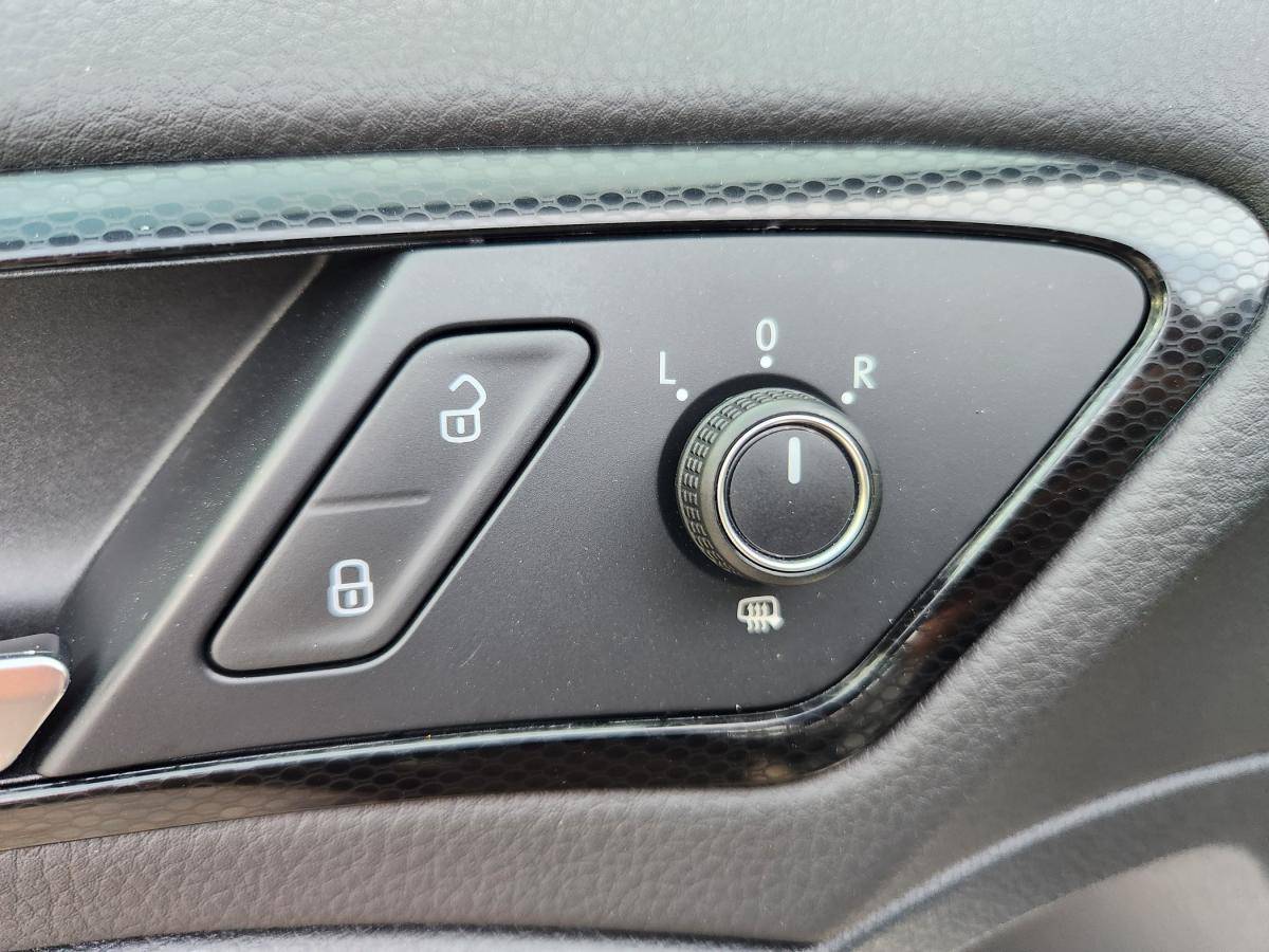 volkswagen-golf-2013-diesel-1968cc
