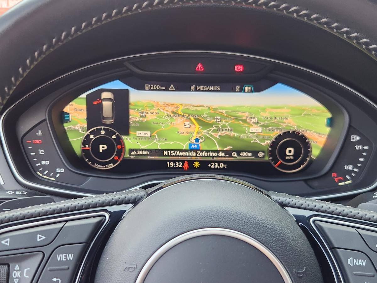 audi-a4-avant-2019-diesel-1968cc
