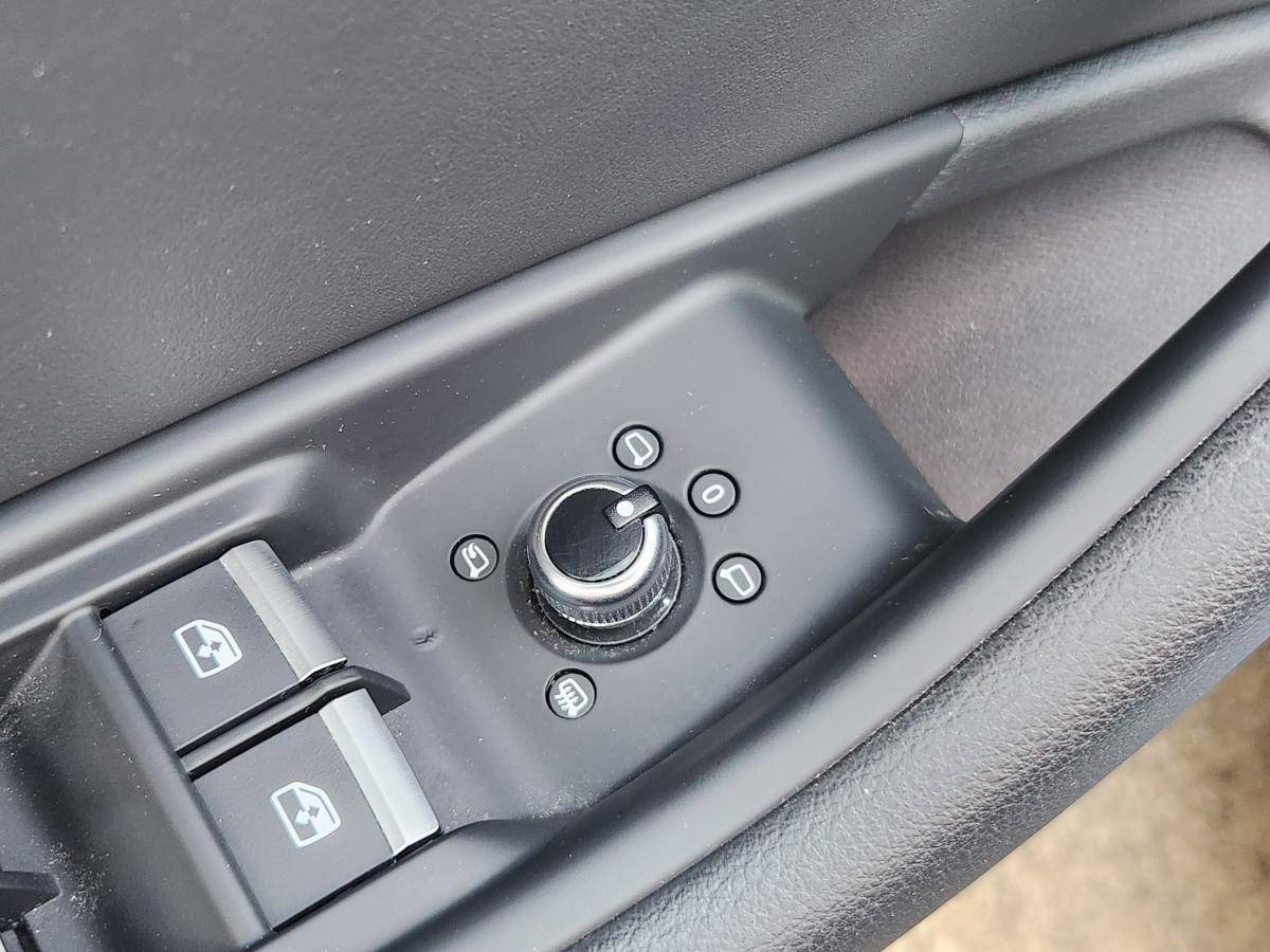 audi-a4-avant-2019-diesel-1968cc