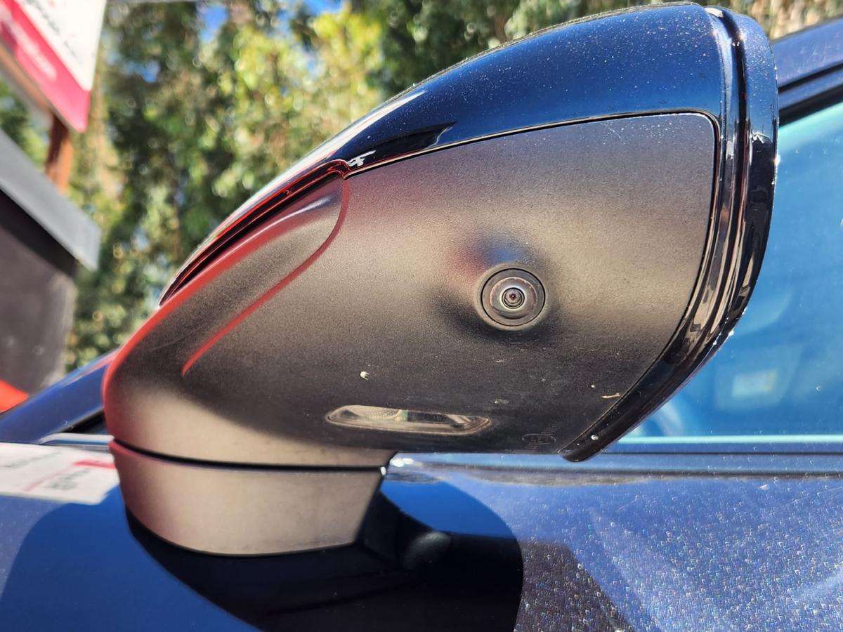 porsche-taycan-2021-eletrico-500cc