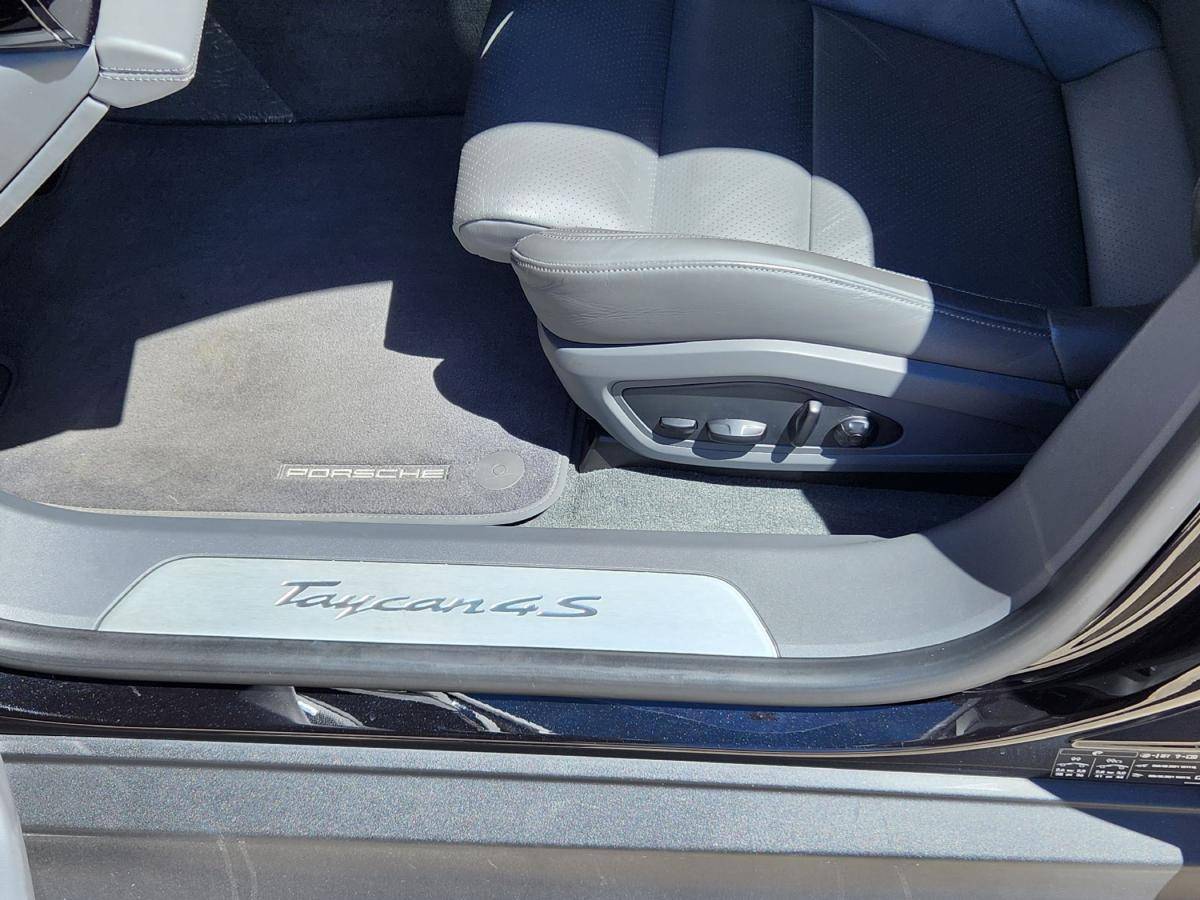 porsche-taycan-2021-eletrico-500cc