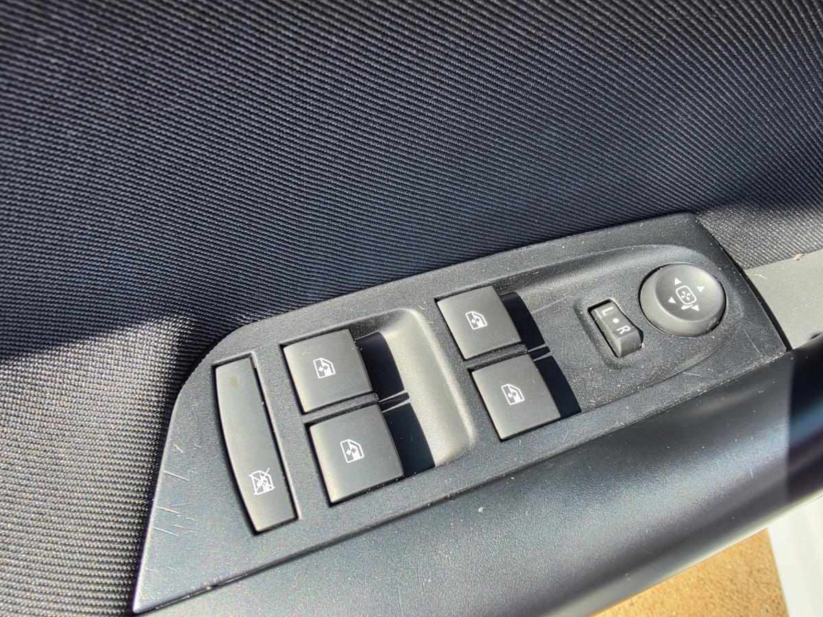 opel-astra-2017-diesel-1598cc
