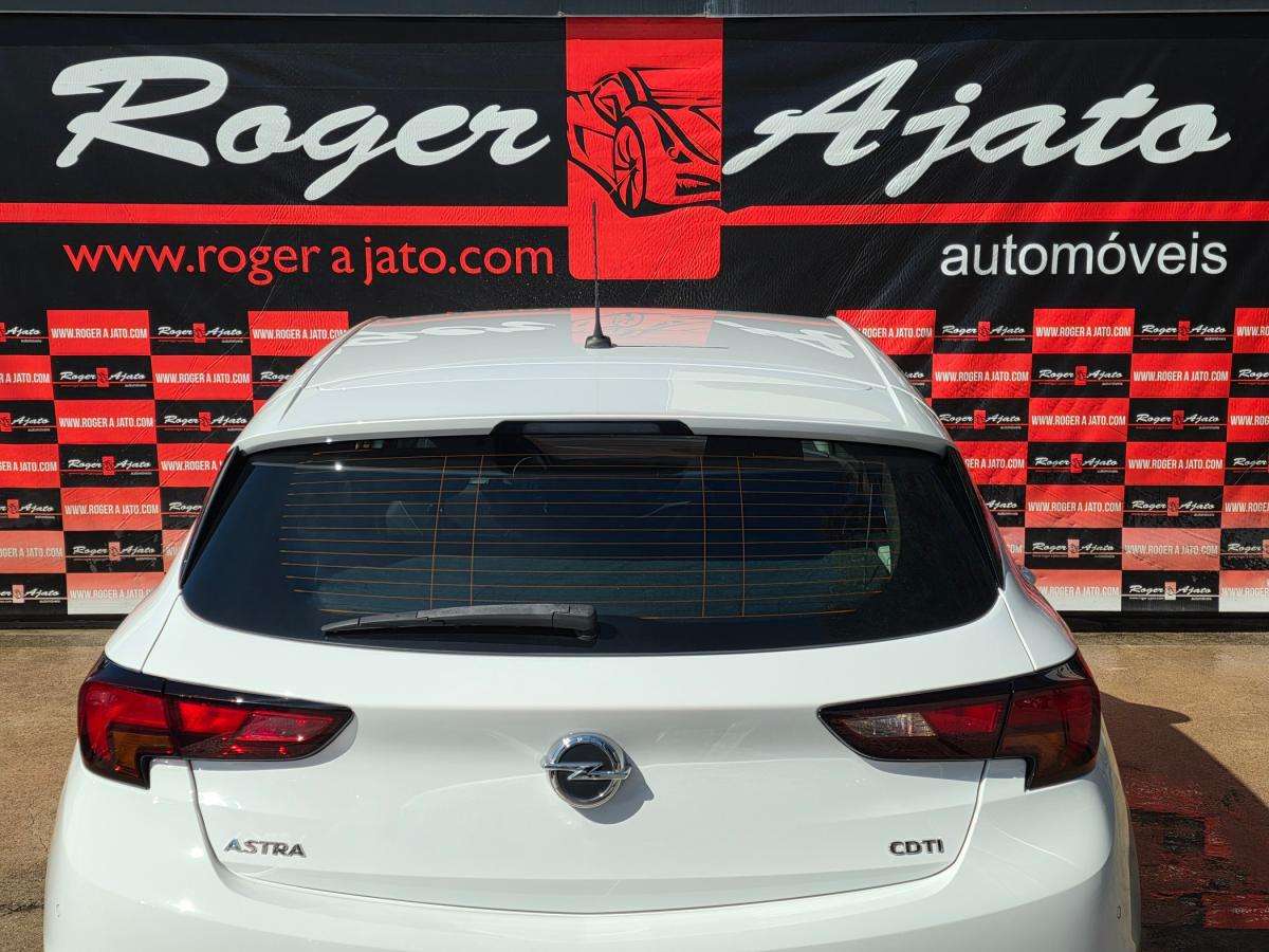 opel-astra-2017-diesel-1598cc