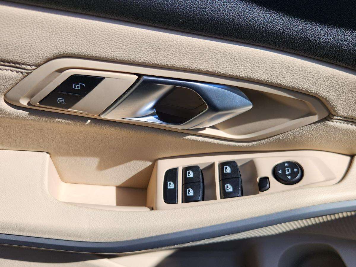 bmw-serie-3-2019-diesel-1995cc
