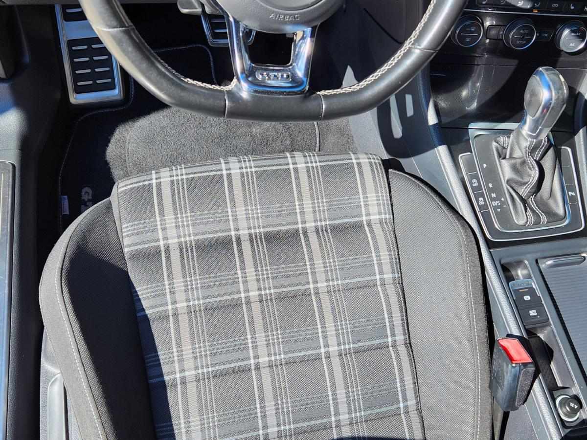 volkswagen-golf-2013-diesel-1968cc