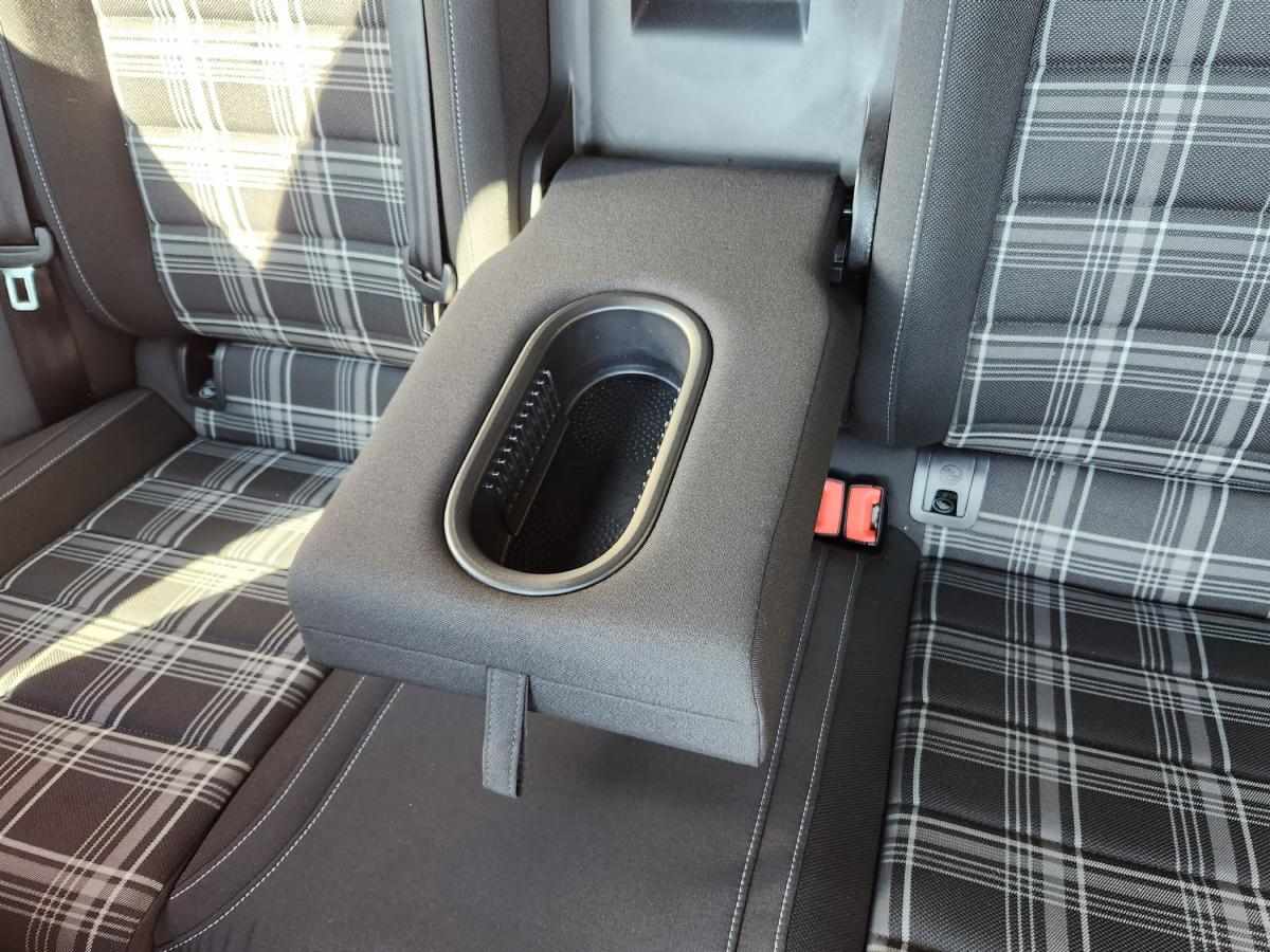 volkswagen-golf-2013-diesel-1968cc