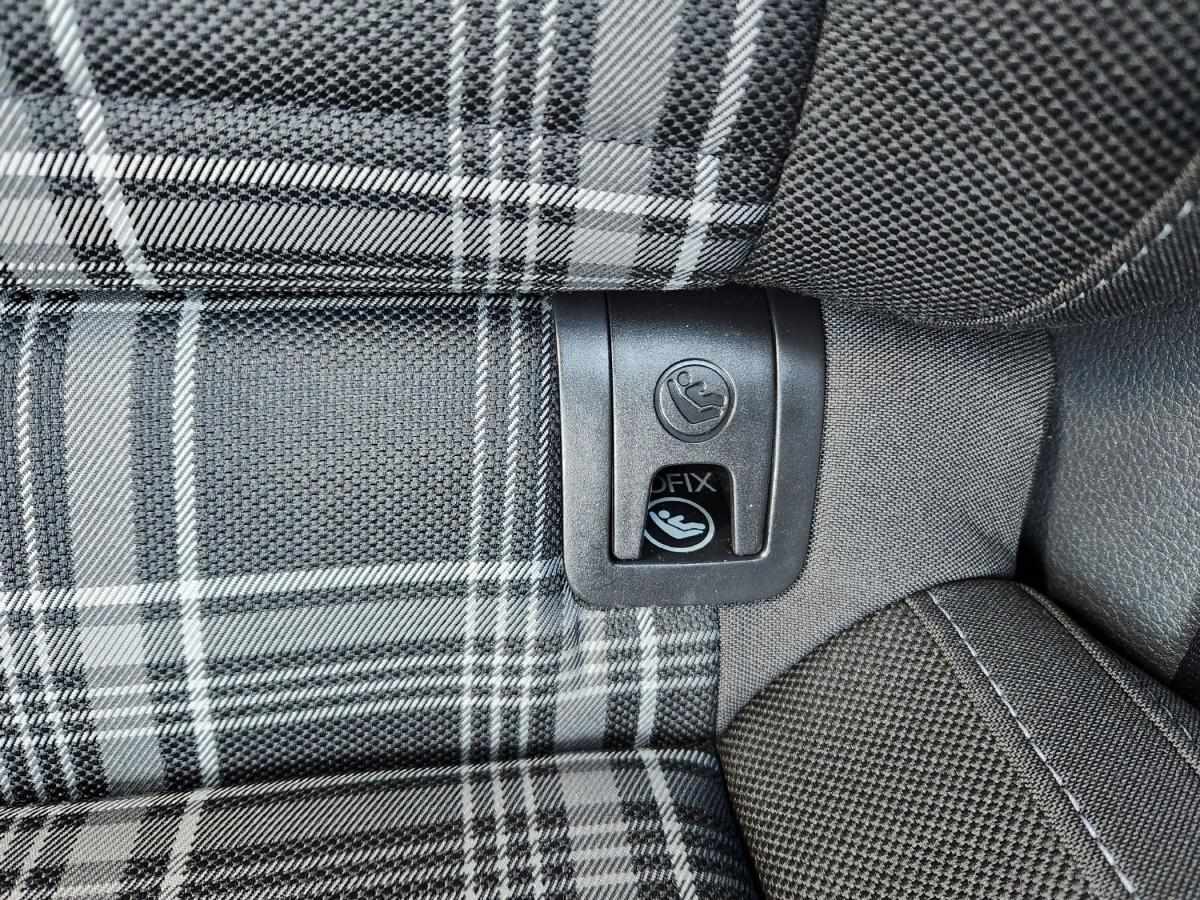 volkswagen-golf-2013-diesel-1968cc