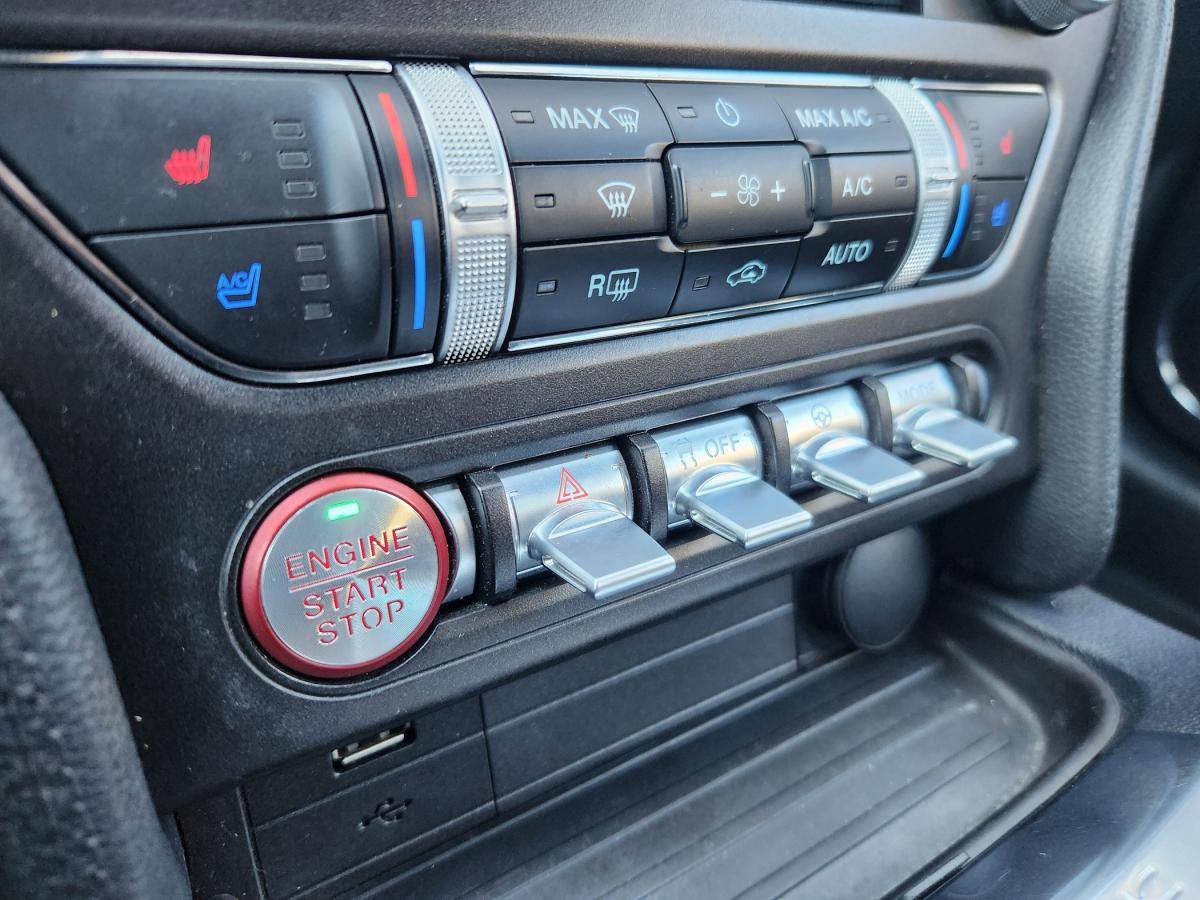ford-mustang-2021-gasolina-2261cc