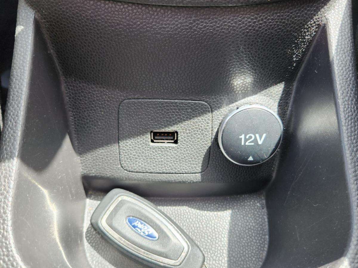 ford-fiesta-2016-gasolina-998cc